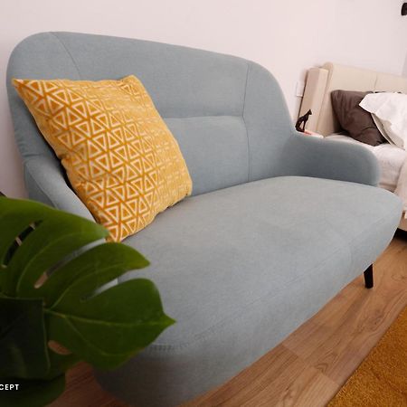 Brand New Lovely Studio Near Metro Station Bucharest Luaran gambar